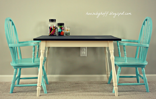 DIY Chalkboard Table via housebyhoff.com