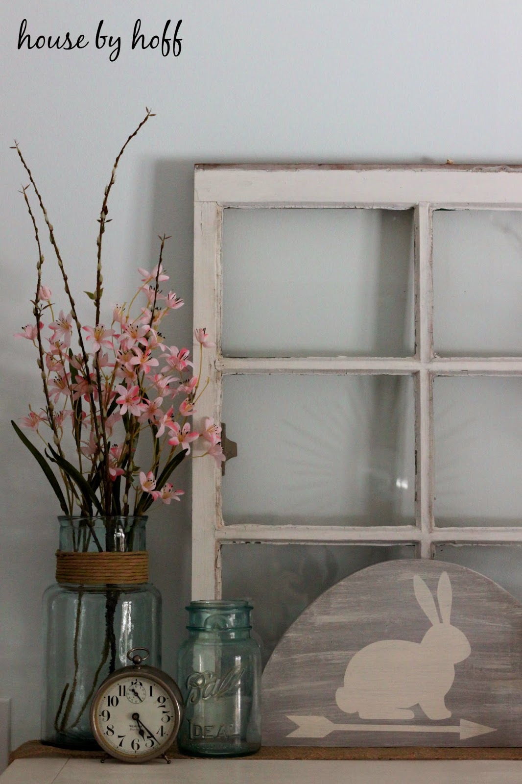 how to decorate for spring via housebyhoff.com