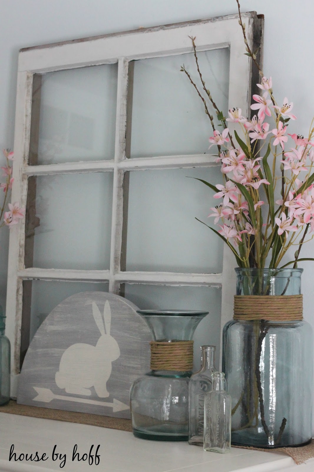 how to decorate for spring via housebyhoff.com