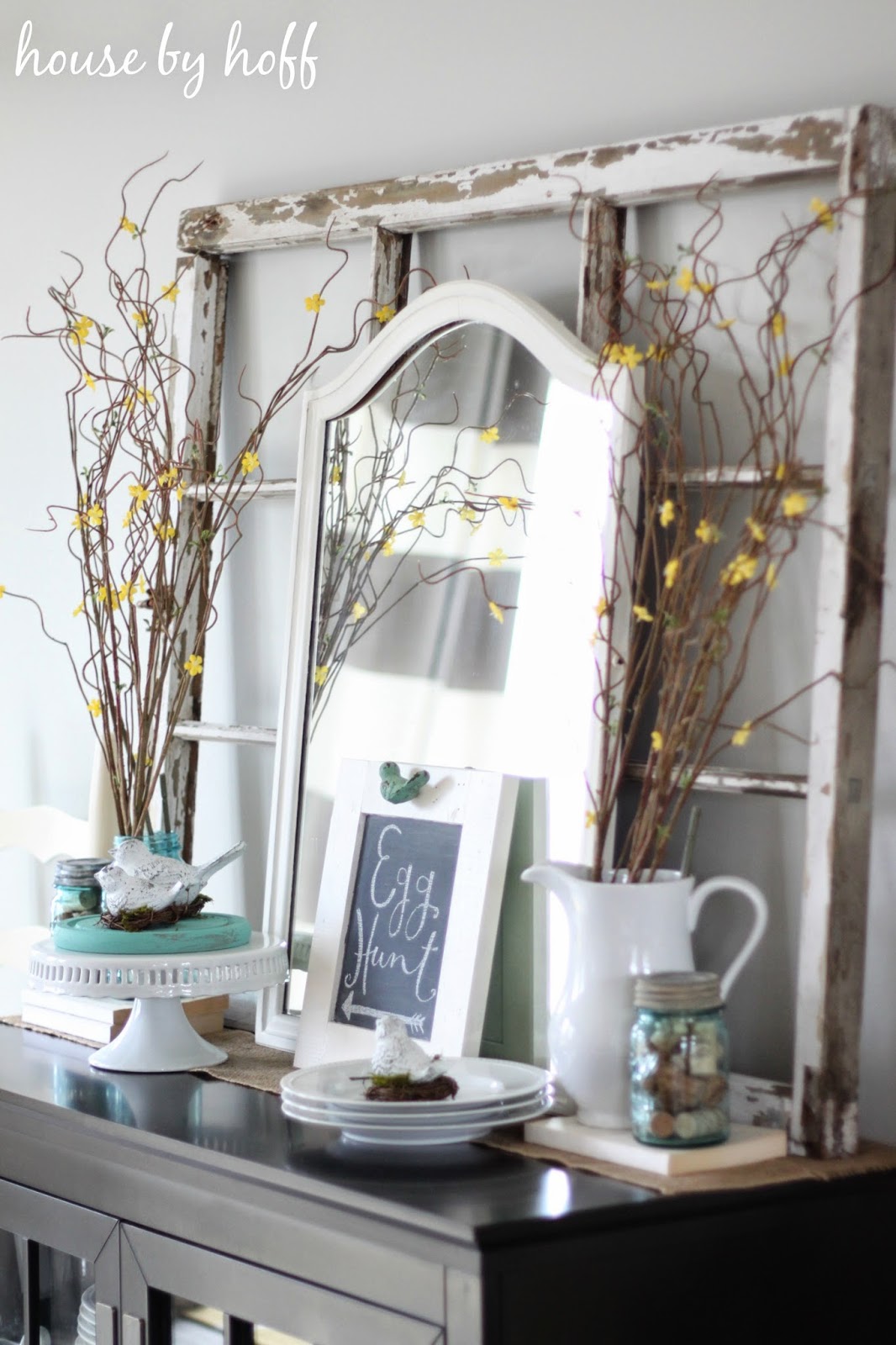 decorating for spring via housebyhoff.com