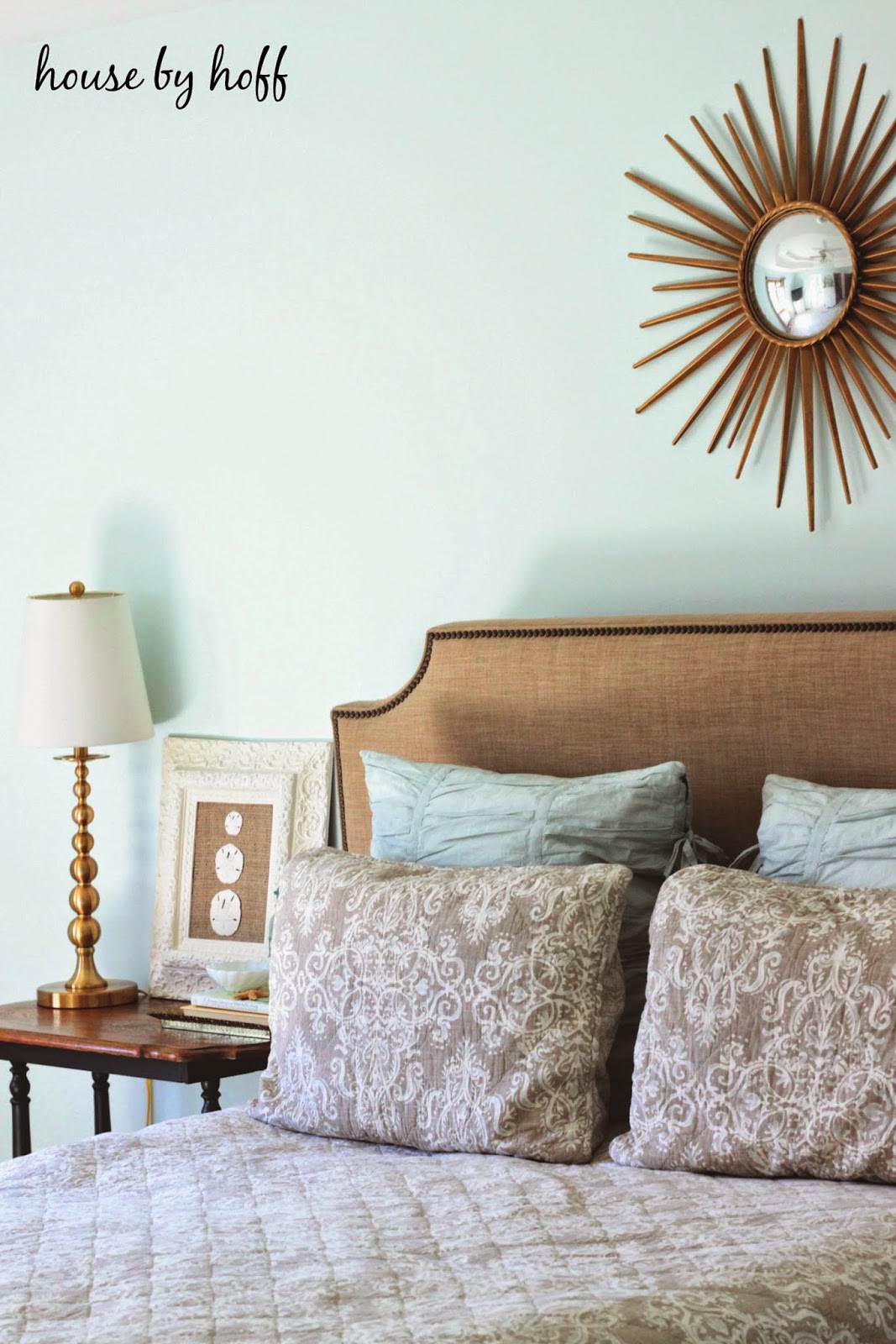 how to make seahshell art via housebyhoff.com how to make DIY seahshell art via housebyhoff.com