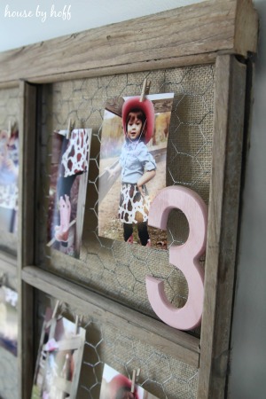 How to Make a Photo Display From an Old Window