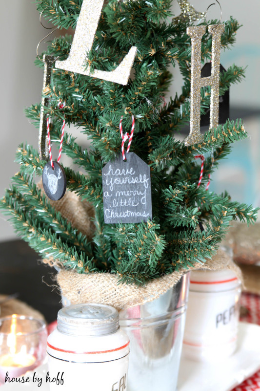 Close up of the decorated Christmas tree.