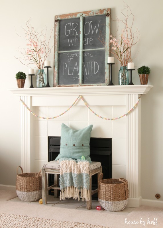 10 Pretty Spring Vignettes via House by Hoff