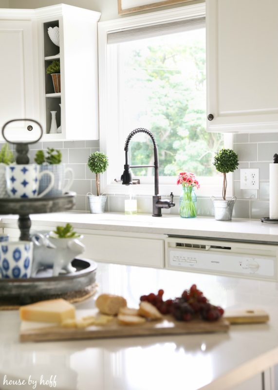 Farmhouse faucet in stainless steel.