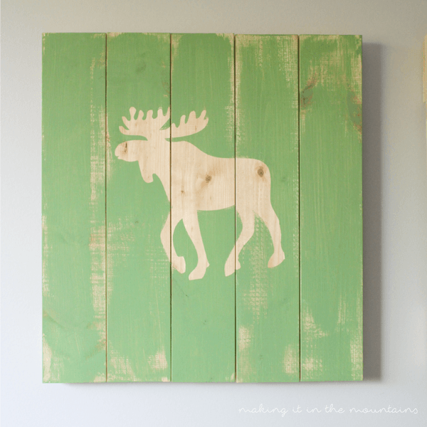 6-rustic-diy-plank-art-making-it-in-the-mountains