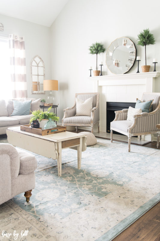 Bright Spring Living Room with neutral accents in the room.