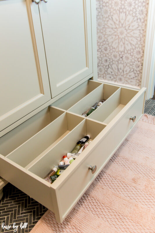 Greige Vanity with Drawer Dividers