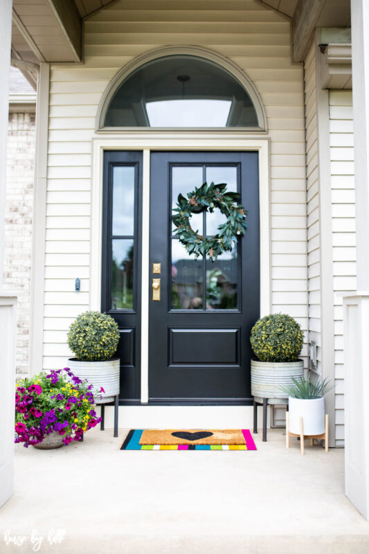 A fun colorful little front porch